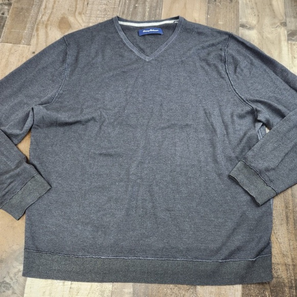 Tommy Bahama Merino Wool Vneck Sweater Mens size 2XL Long Sleeve